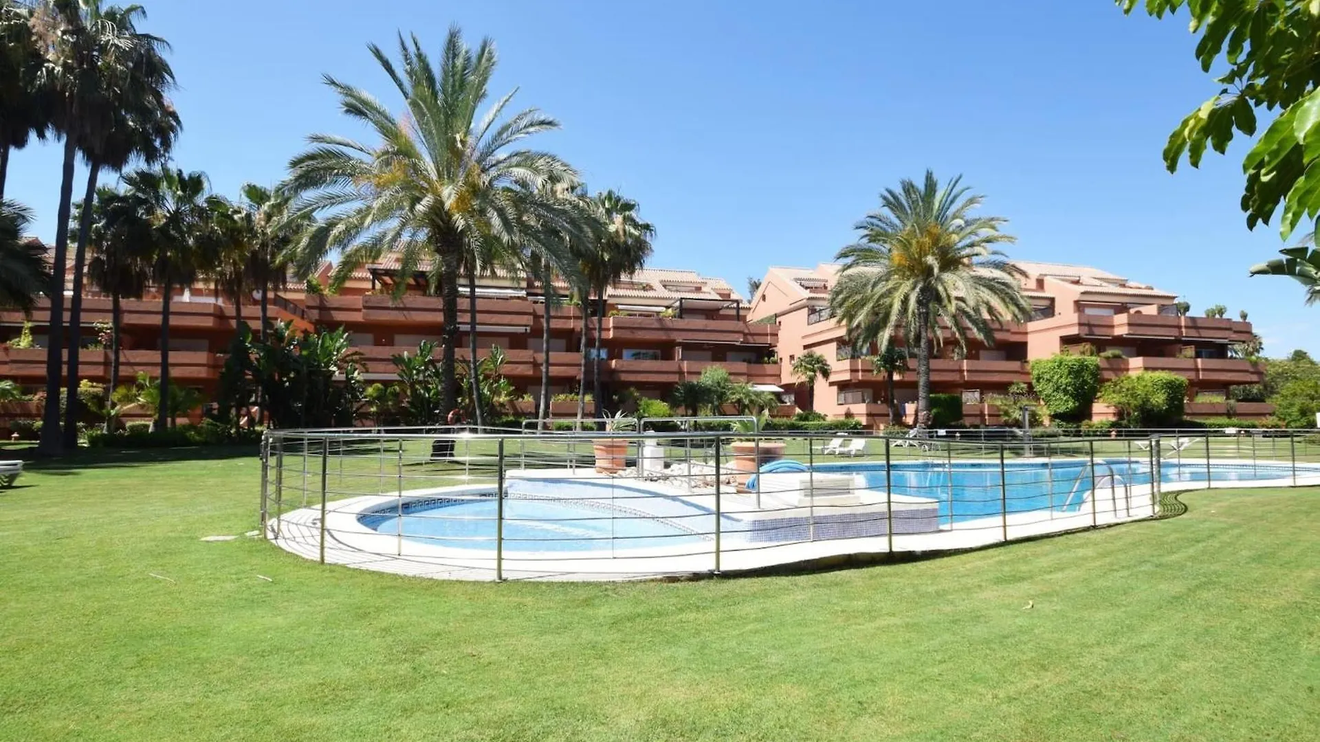 Apartamento Lado Playa Marbella Spain